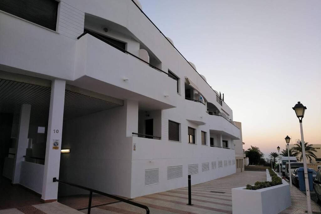 La Pita- Terraza Con Vistas Al Mar & Parking, A 1 Min De La Playa Apartment Carboneras Exterior photo